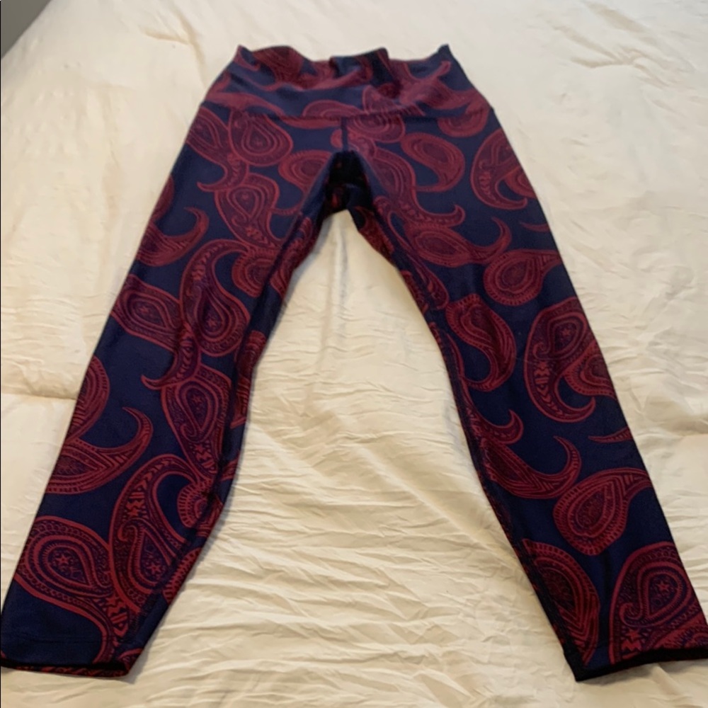 Lorna Jane high-waisted Blue and Red Paisley Pattern Leggings